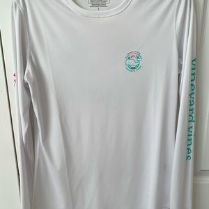 Long-sleeve Vineyard Vines Performance Tee